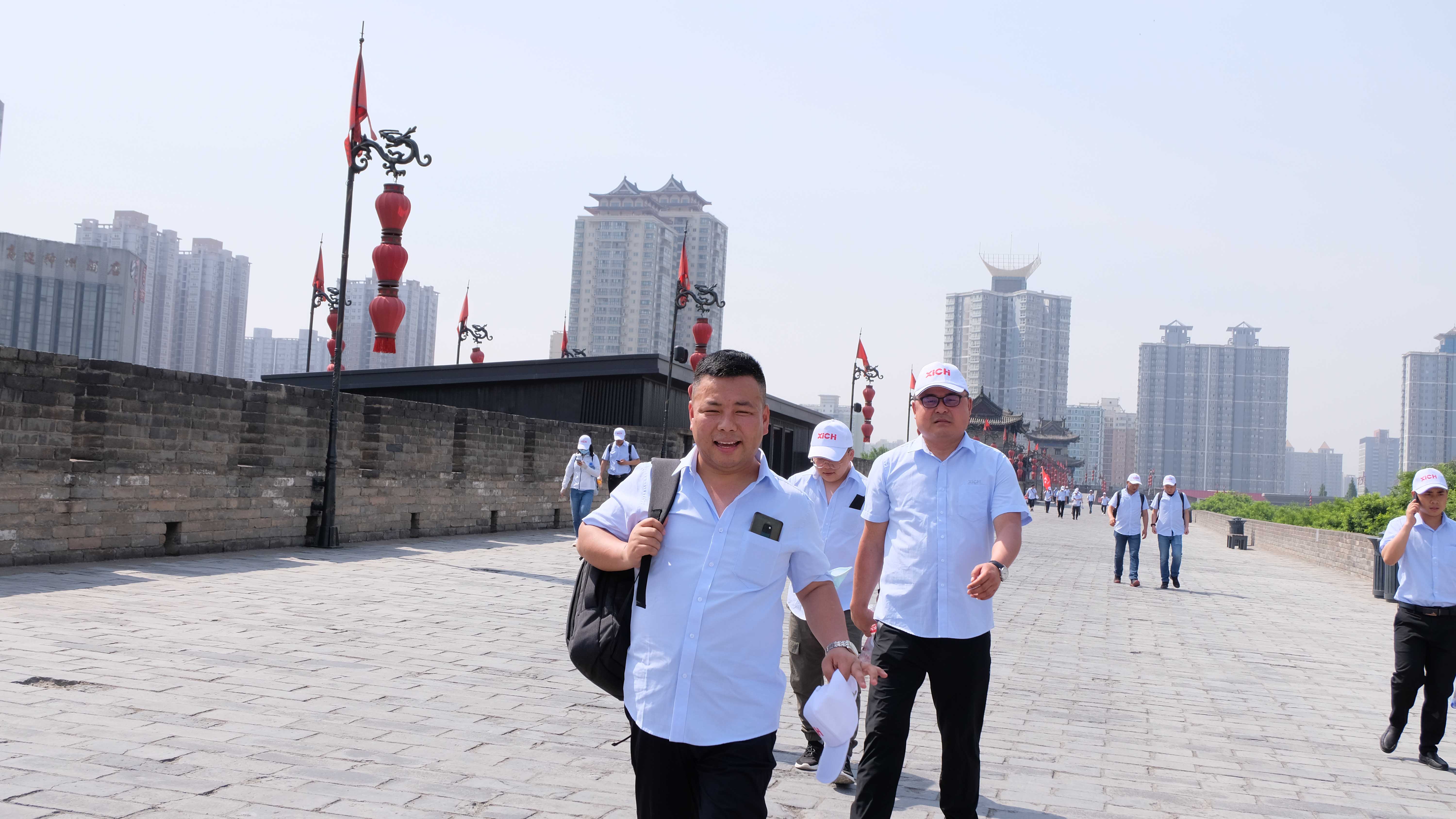 财神争霸电气营销中心聚会圆满乐成(图25)